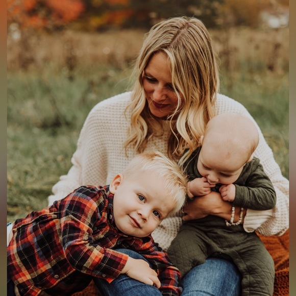 Meet your Posher, Jamie - Picture 3 of 3